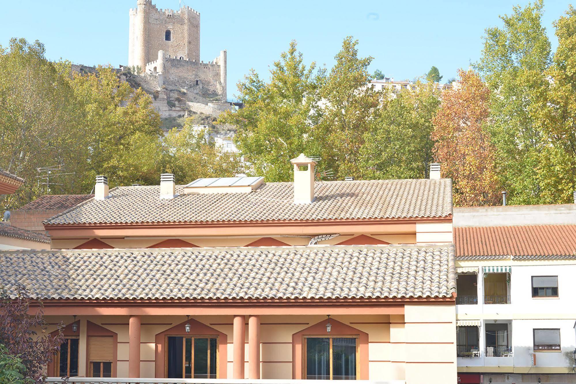 Alcalá del Jucar Hotel Pelayo Exterior foto